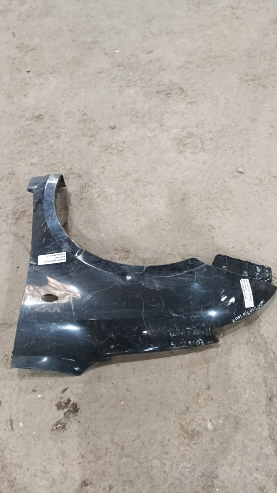Tapabarro izquierdo suzuki swift 2007 2008 2009 2010