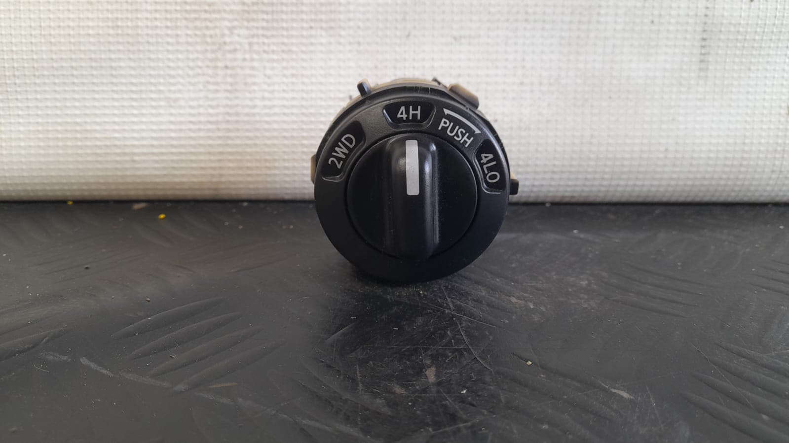 Control de traccion (boton 4x4) nissan np300 2016 2017 2018 2019