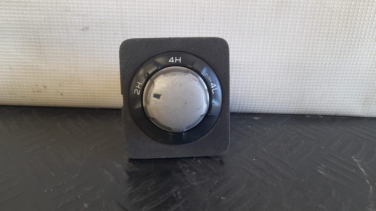 Control de traccion (boton 4x4) chevrolet dmax