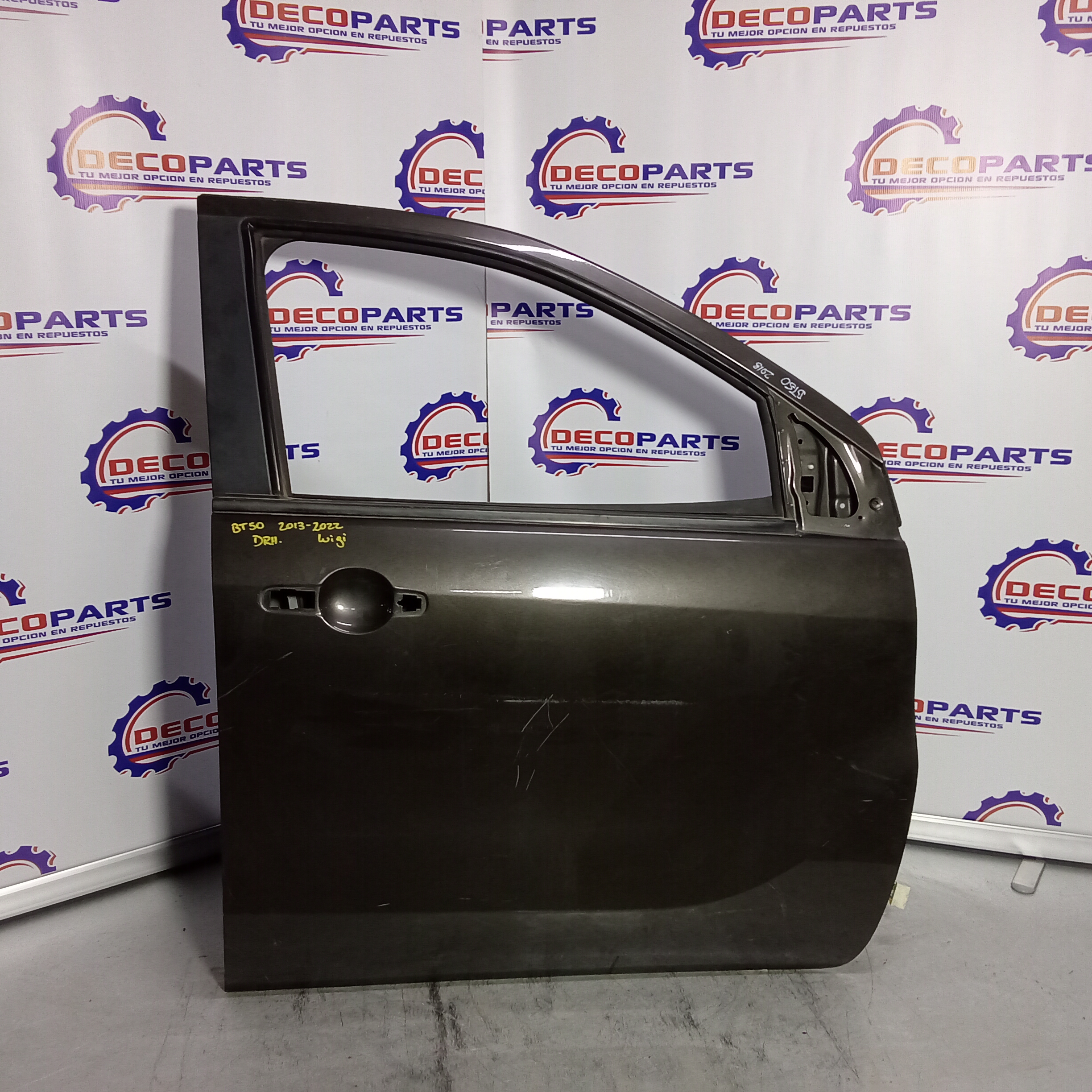 Puerta delantera derecha mazda bt50 2013 2014 2015 2016 2017 2018 2019 2020 2021 2022