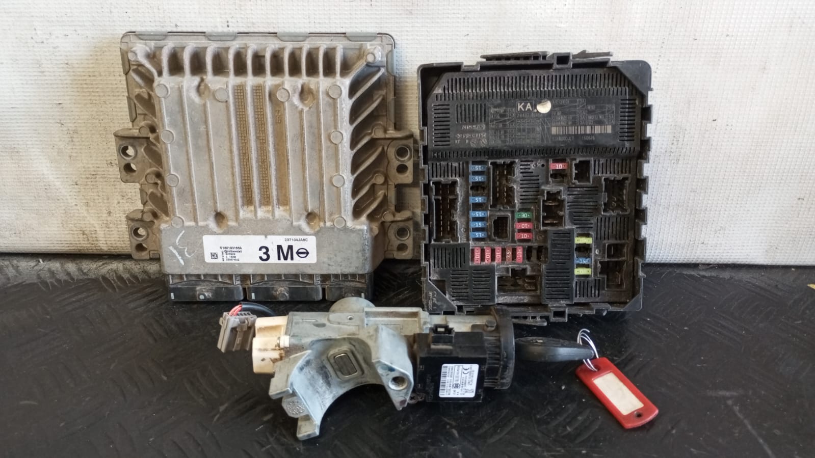 Kit de encendido (chapa llave modulos computador) nissan np300 2015 2016 2017 2018 2019