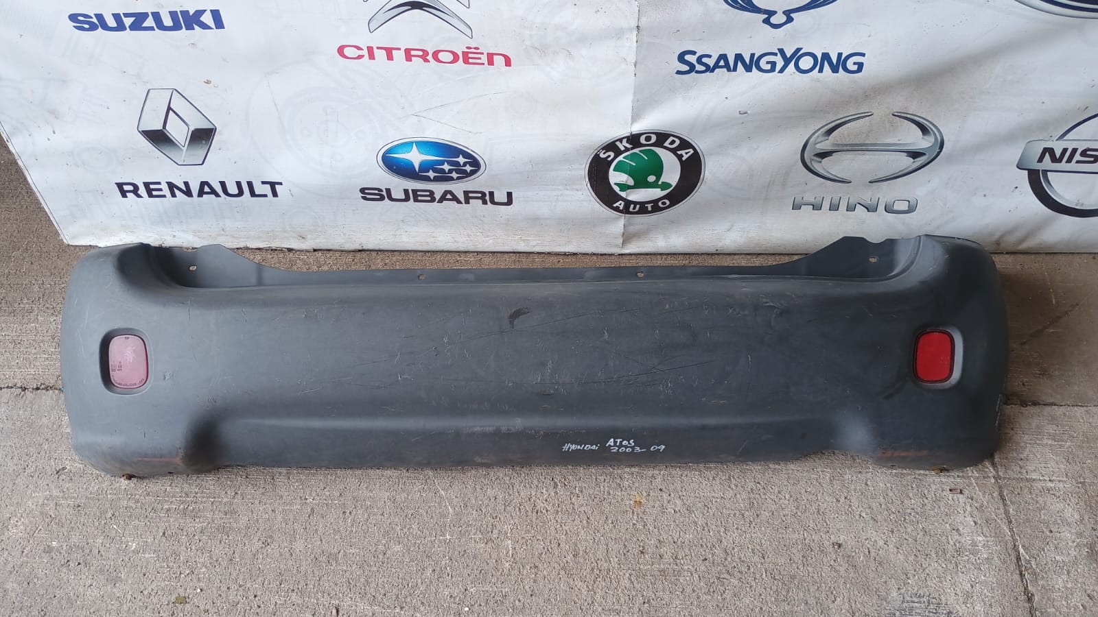 Parachoque trasero hyundai atos 2003 2004 2005 2006 2007 2008 2009