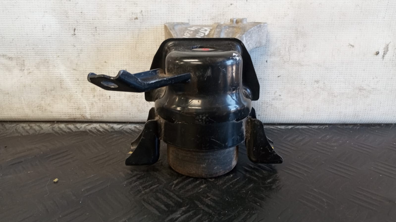 Soporte de motor derecho suzuki vitara