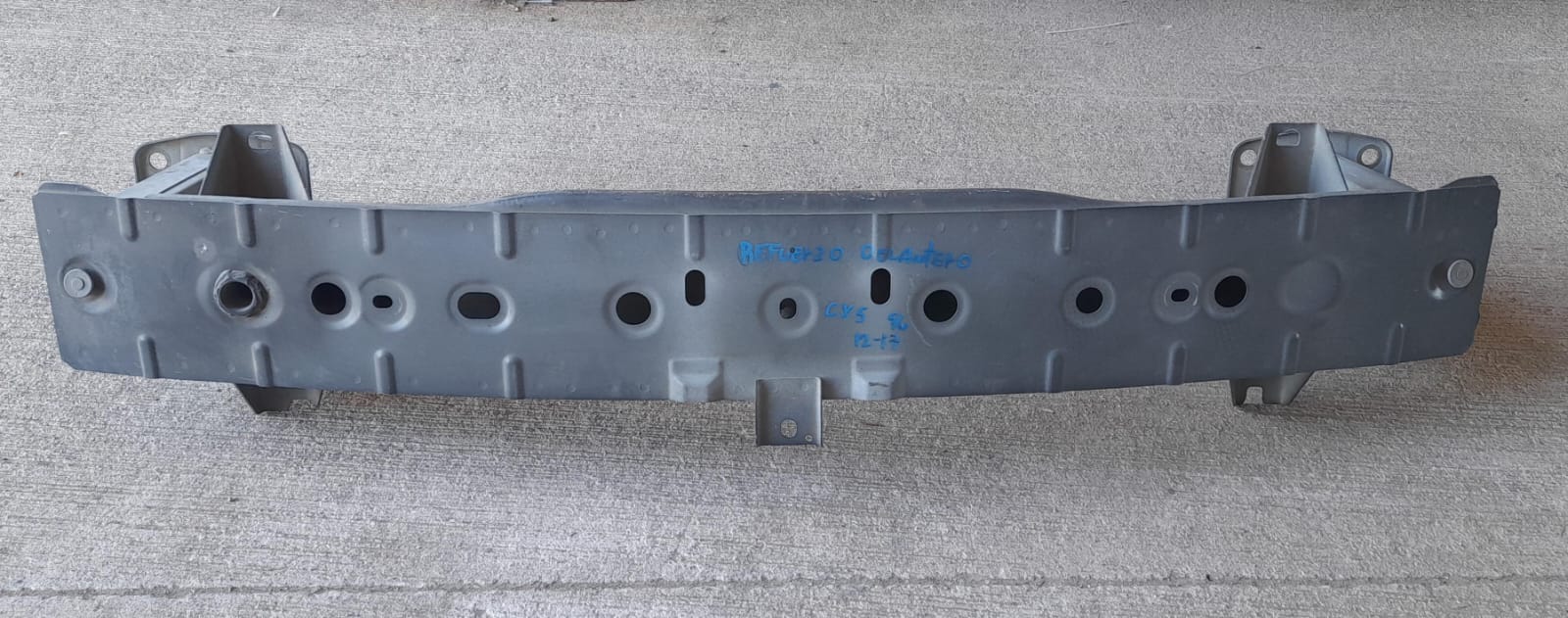 Refuerzo parachoque delantero mazda cx5 2013 2014 2015 2016 2017