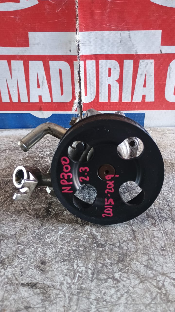 Bomba de direccion nissan np300 2015 2016 2017 2018 2019