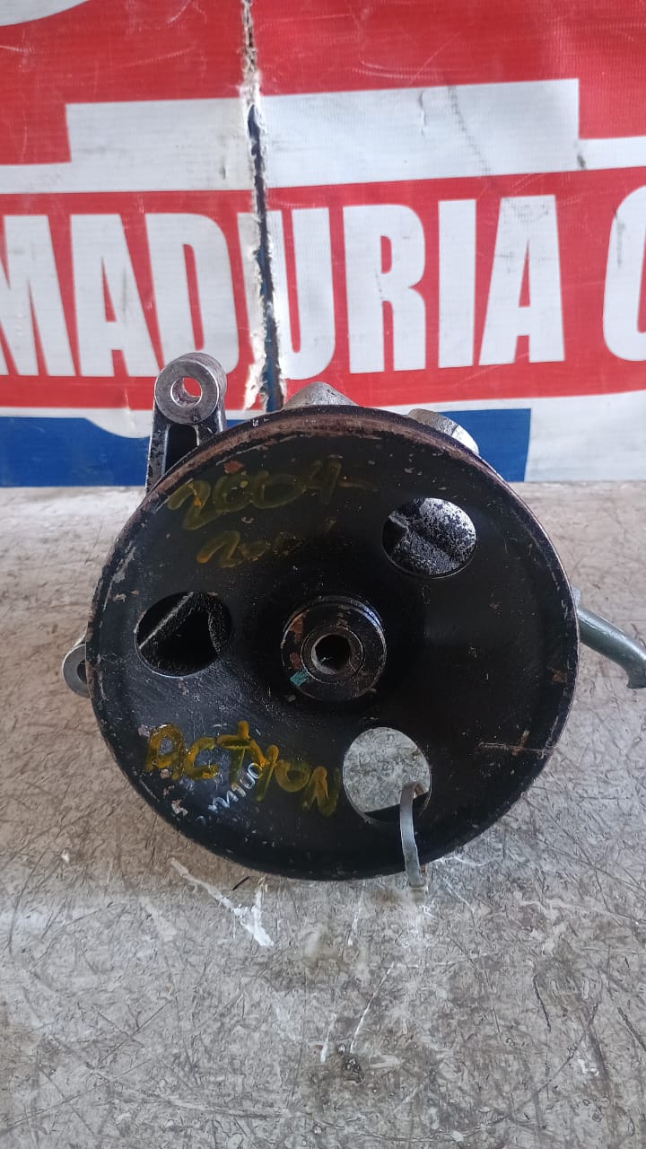 Bomba de direccion ssangyong actyon