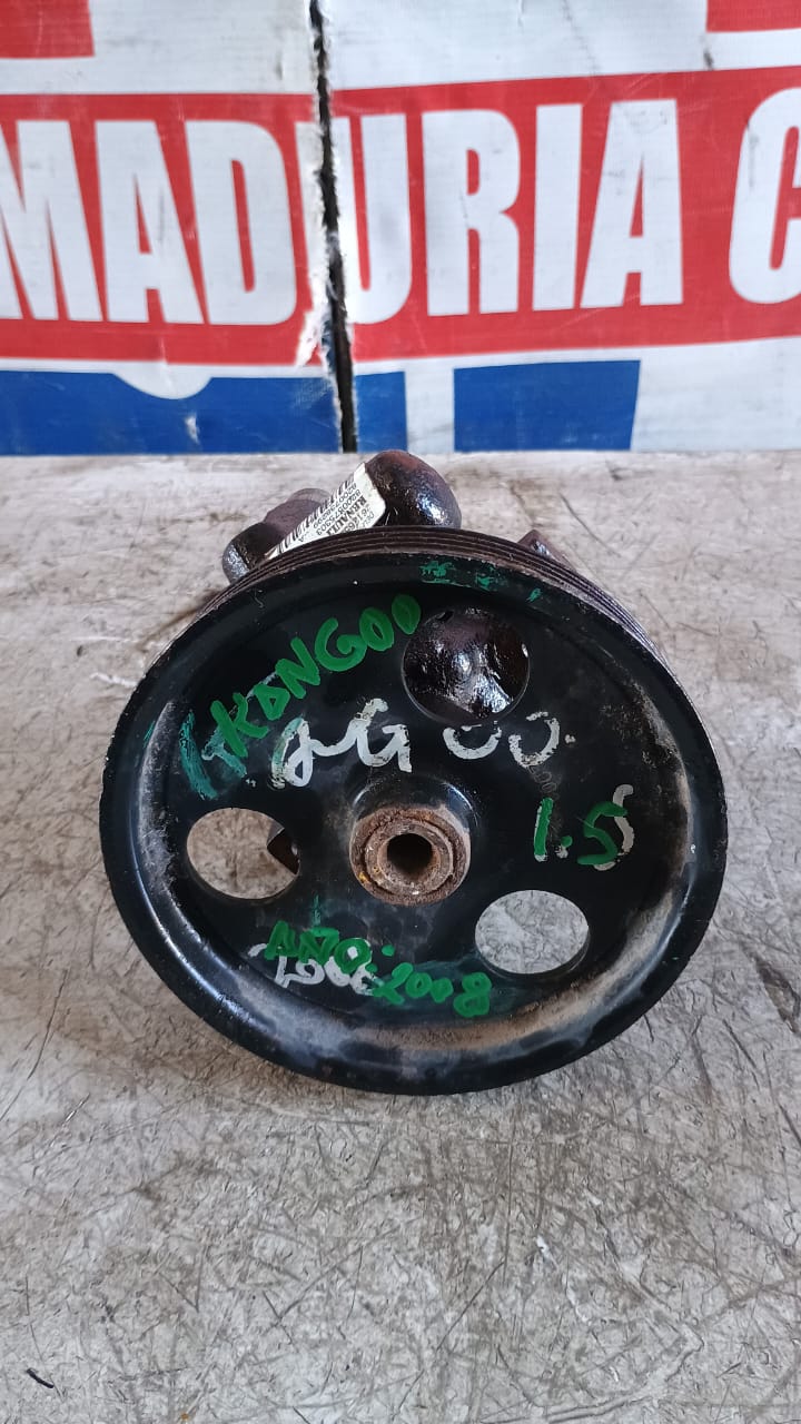 Bomba de direccion renault kangoo