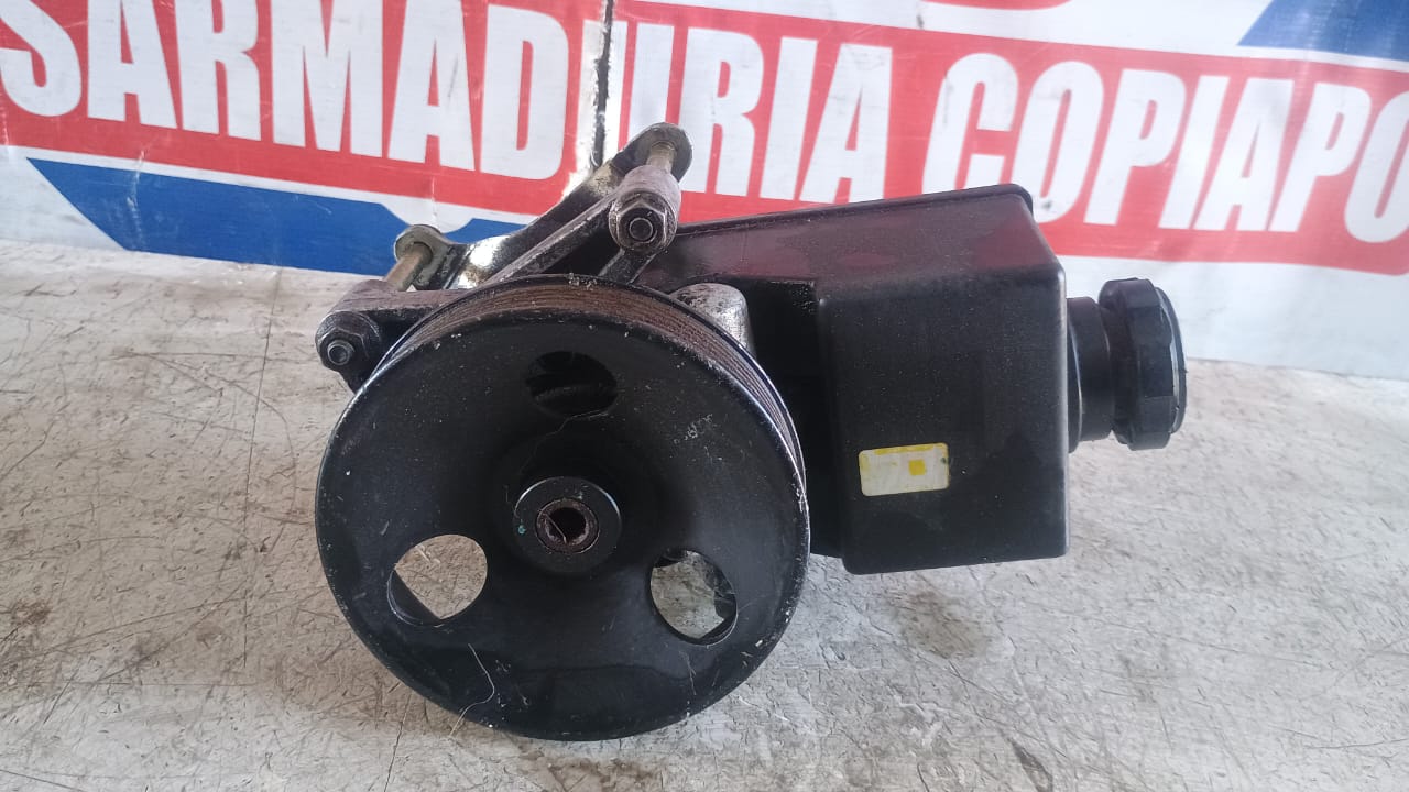 Bomba de direccion ssangyong actyon