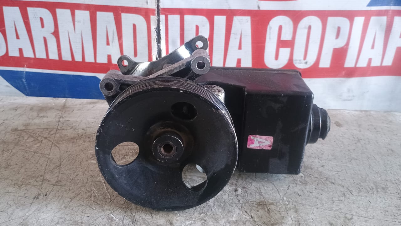 Bomba de direccion ssangyong actyon