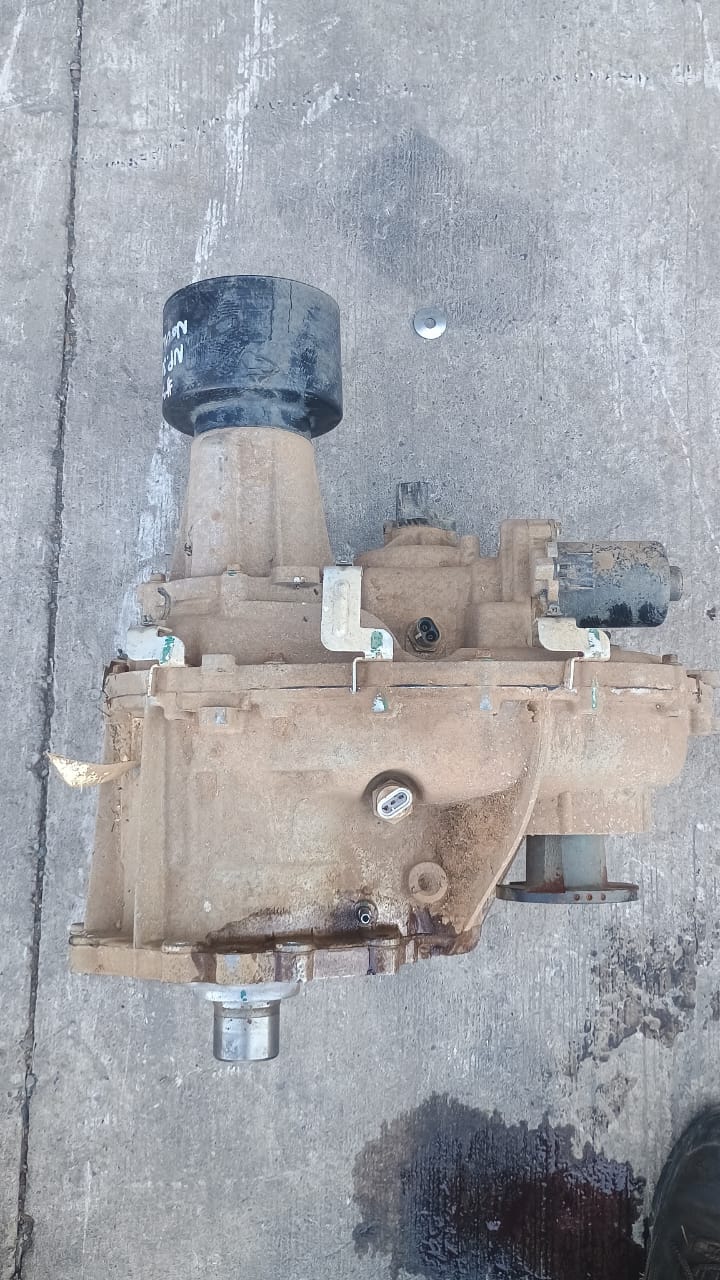 Caja transferencia 4x4 (transfer) nissan np300 2015 2016