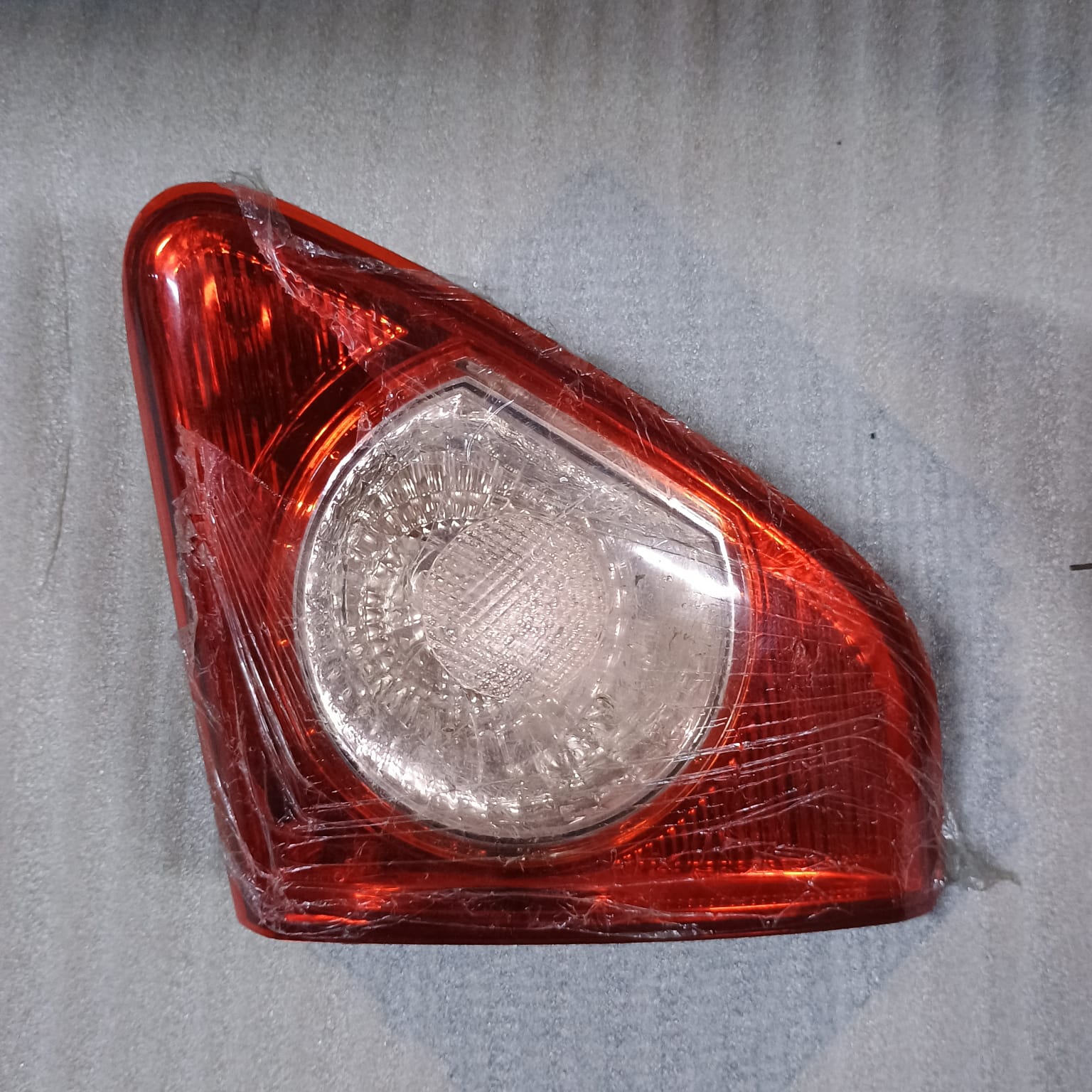 Foco maleta / portalon derecho toyota corolla 2008 2009 2010 2011