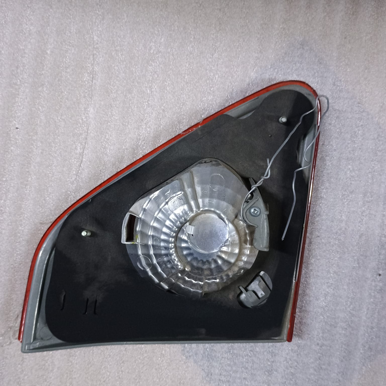 Foco maleta / portalon derecho toyota corolla 2008 2009 2010