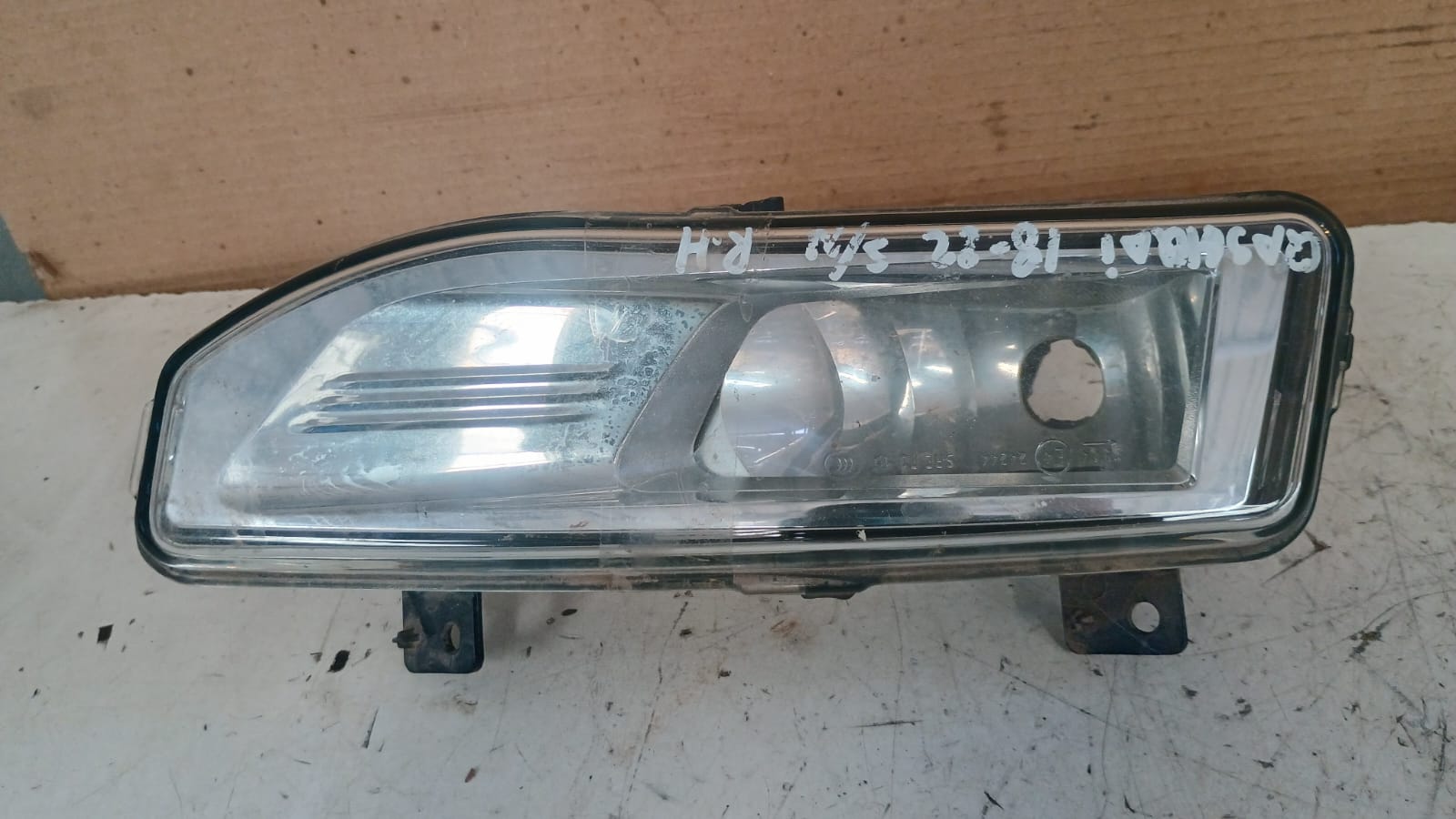 Neblinero derecho nissan qashqai