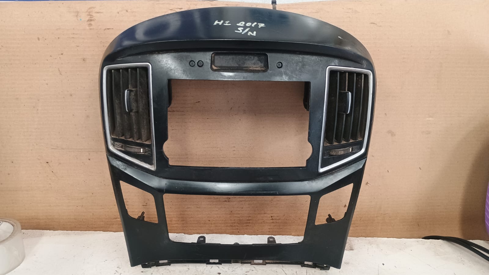 Consola radio hyundai h1