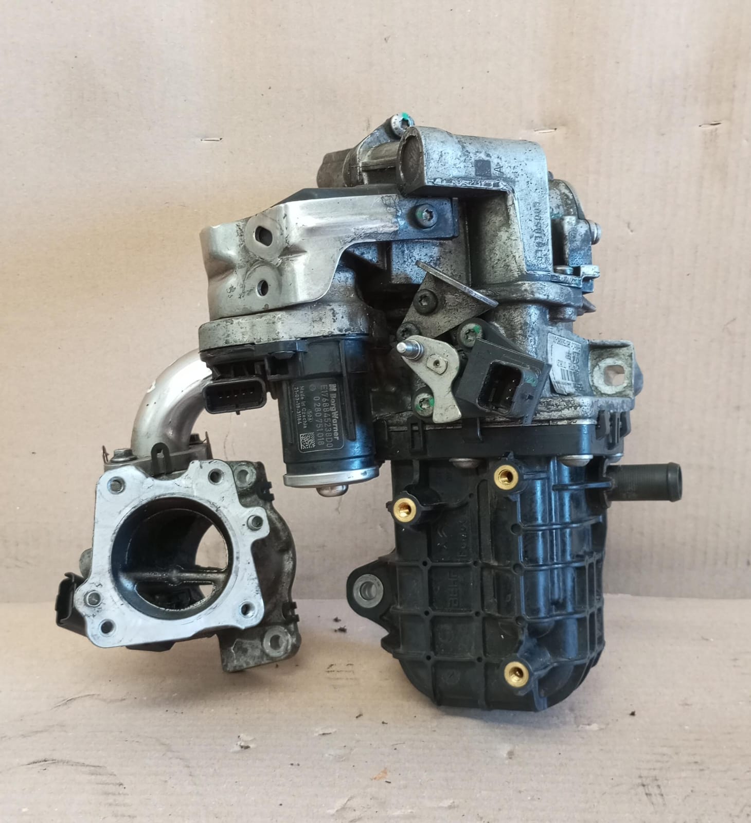 Enfriador de valvula egr peugeot expert