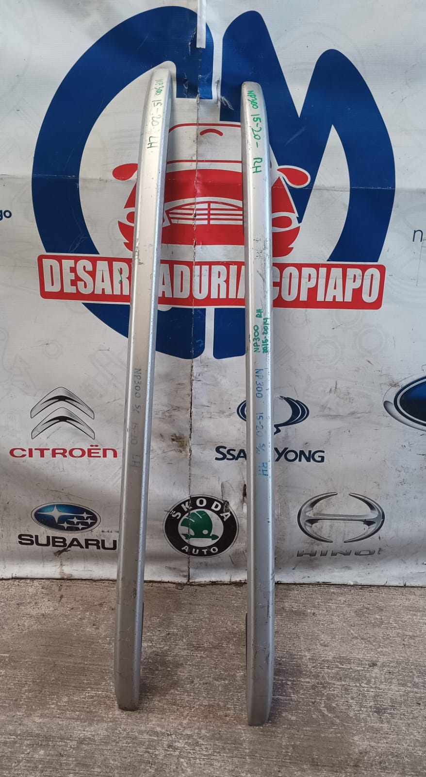 Barras de techo (par) nissan np300 2016 2017 2018 2019 2020