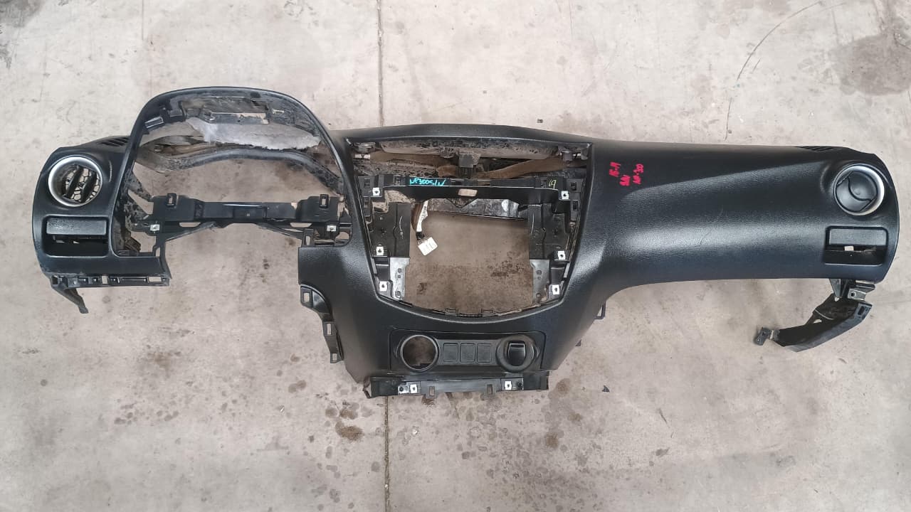 Tablero acolchado nissan np300 2015 2016 2017 2018 2019