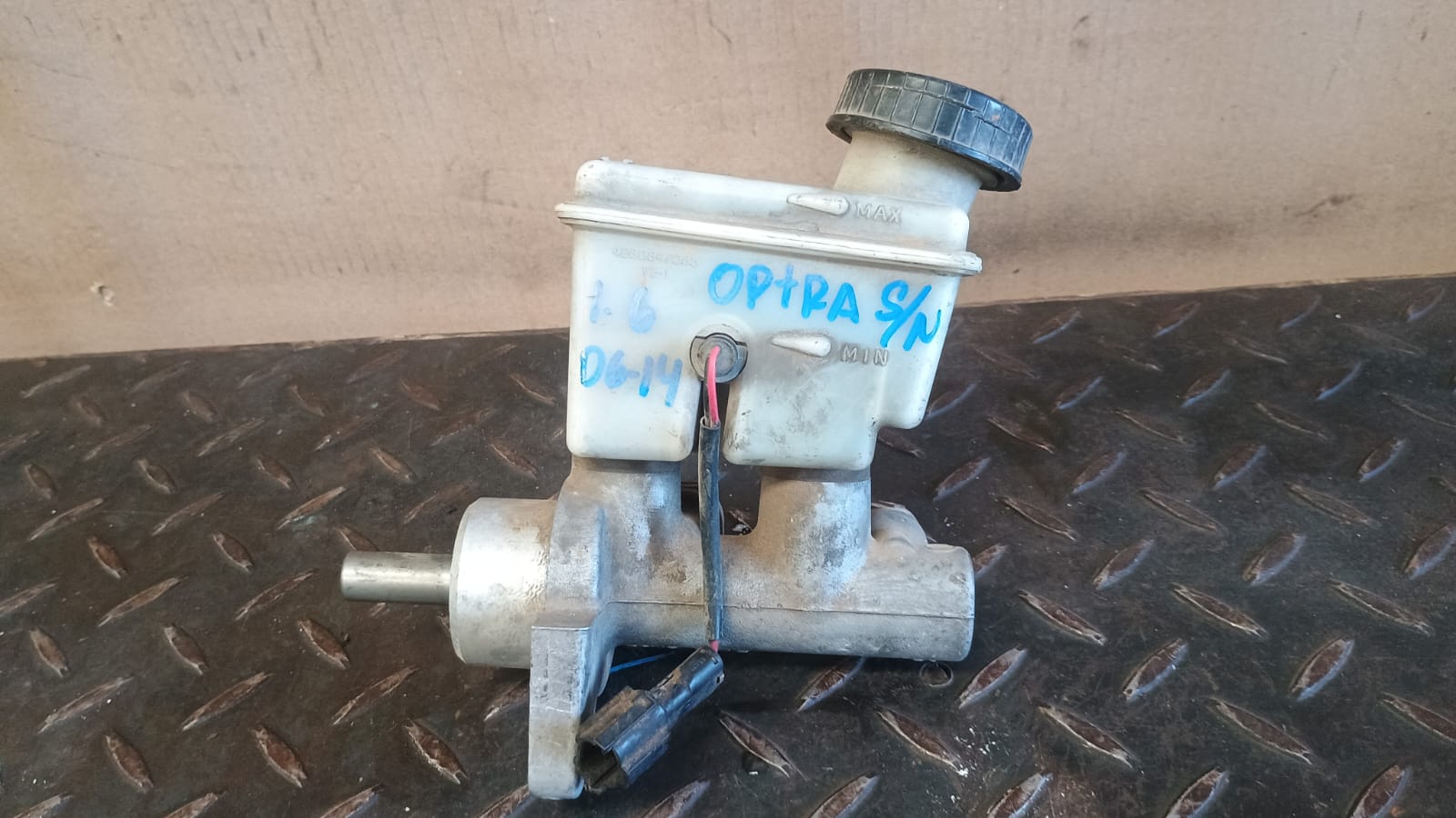 Bomba de freno chevrolet optra 2006 2007 2008 2009 2010 2011 2012 2013 2014