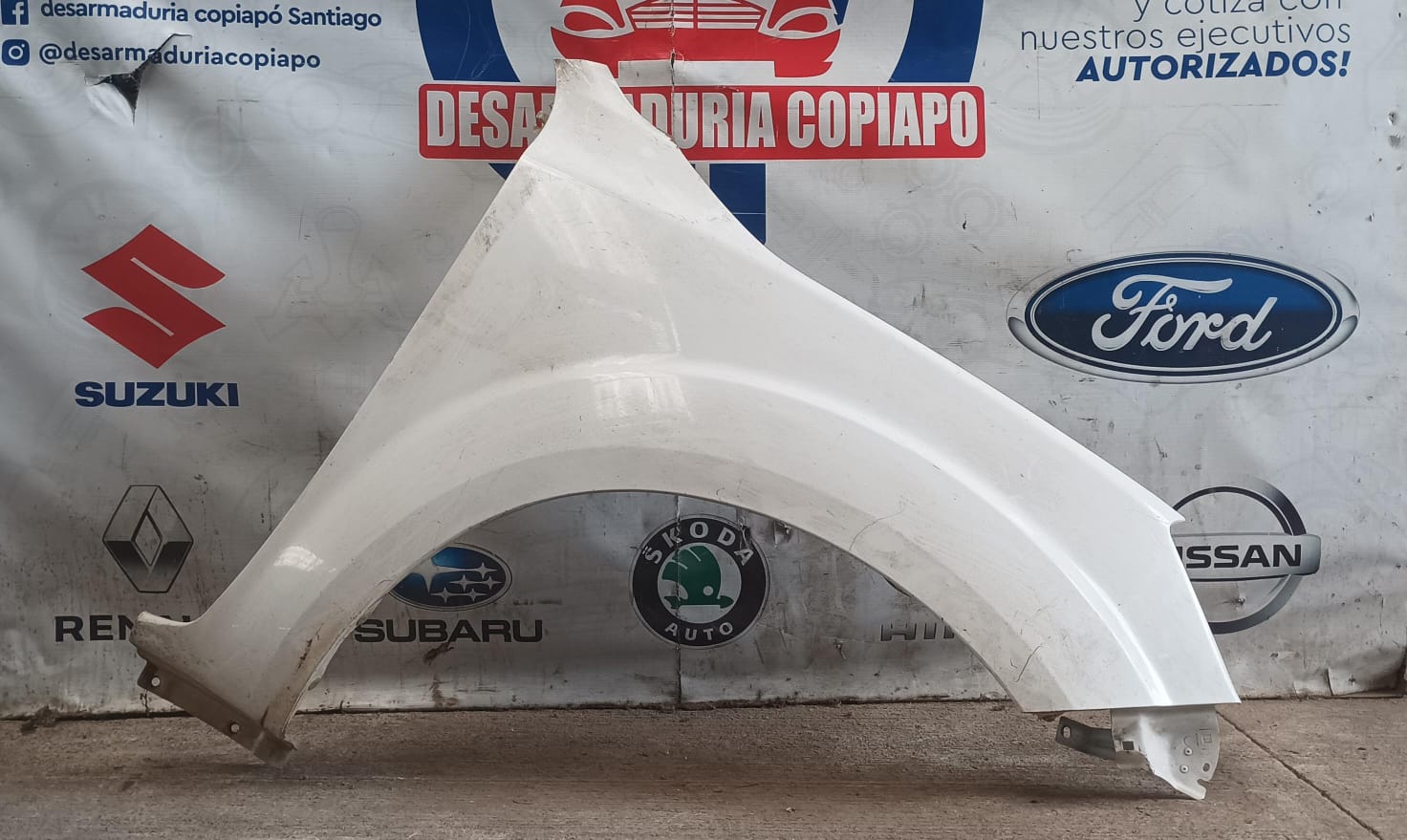 Tapabarro derecho nissan np300 2015 2016 2017 2018 2019 2020