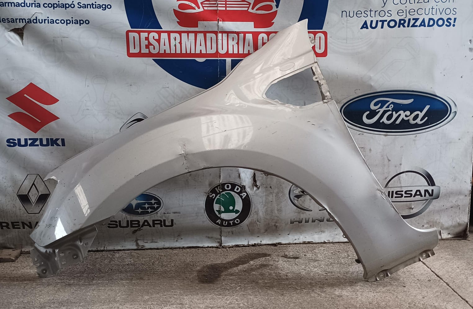 Tapabarro izquierdo ford ranger 2017 2018 2019 2020 2021 2022