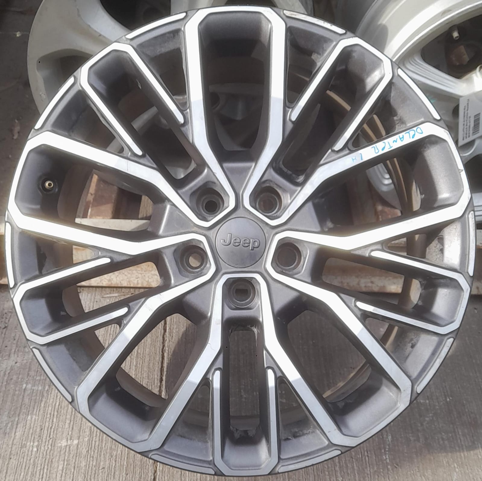 Juego de llantas sin neumaticos jeep grand cherokee