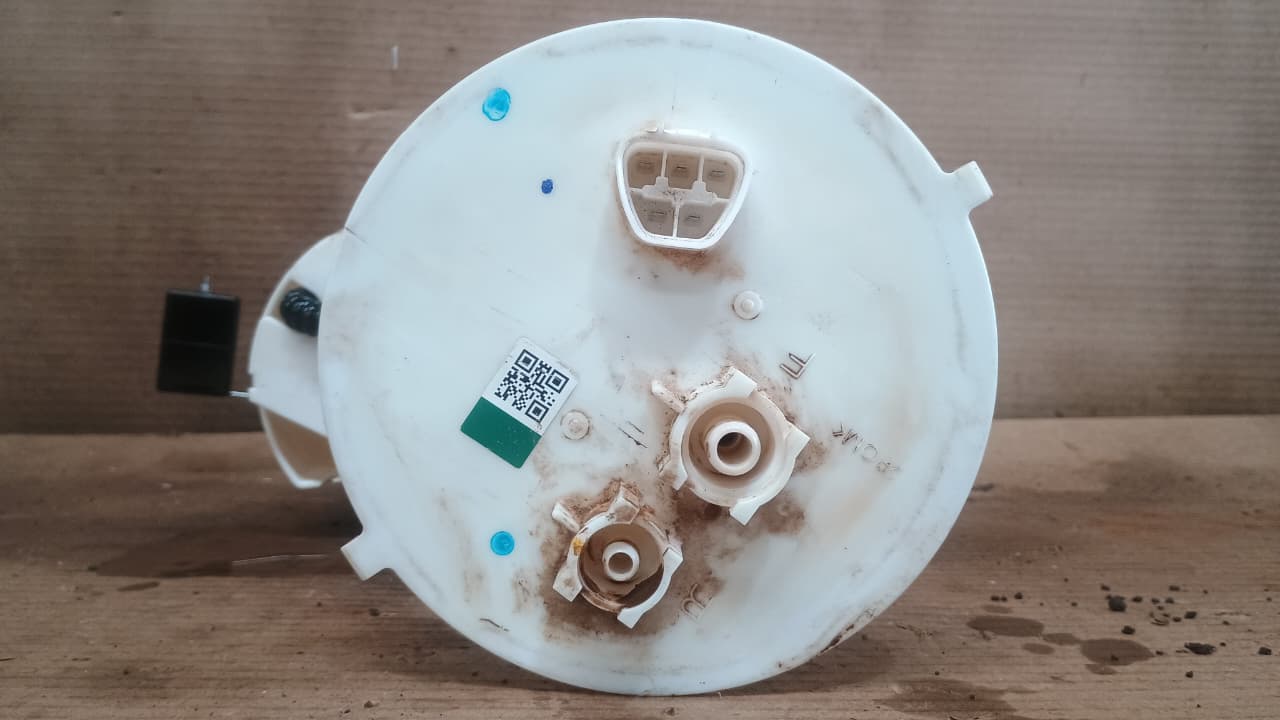 Flotador con bomba de combustible toyota hilux 2016 2017 2018 2019 2020
