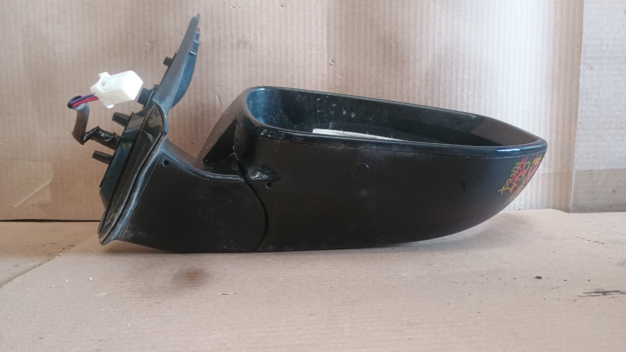 Espejo puerta derecho toyota hilux