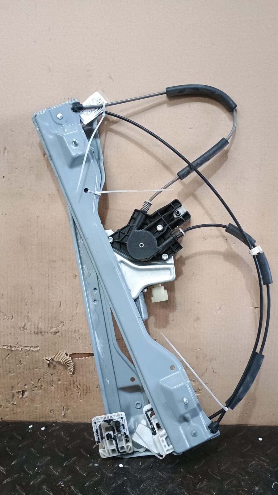 Cremallera alzavidrio delantera izquierda ford f150