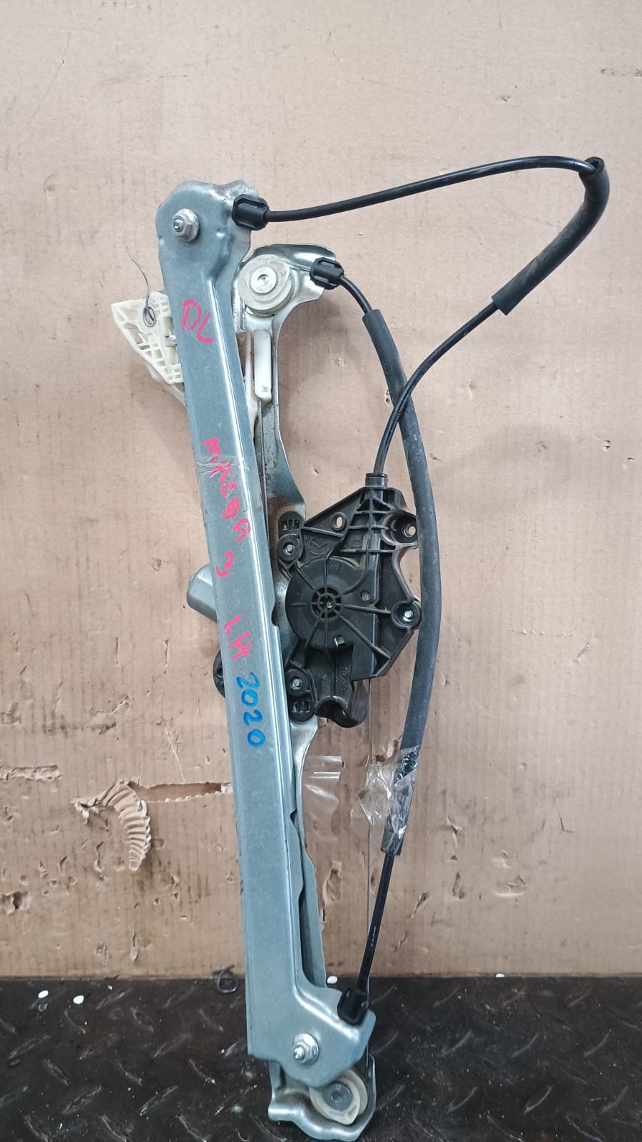 Cremallera alzavidrio delantera izquierda mazda 3