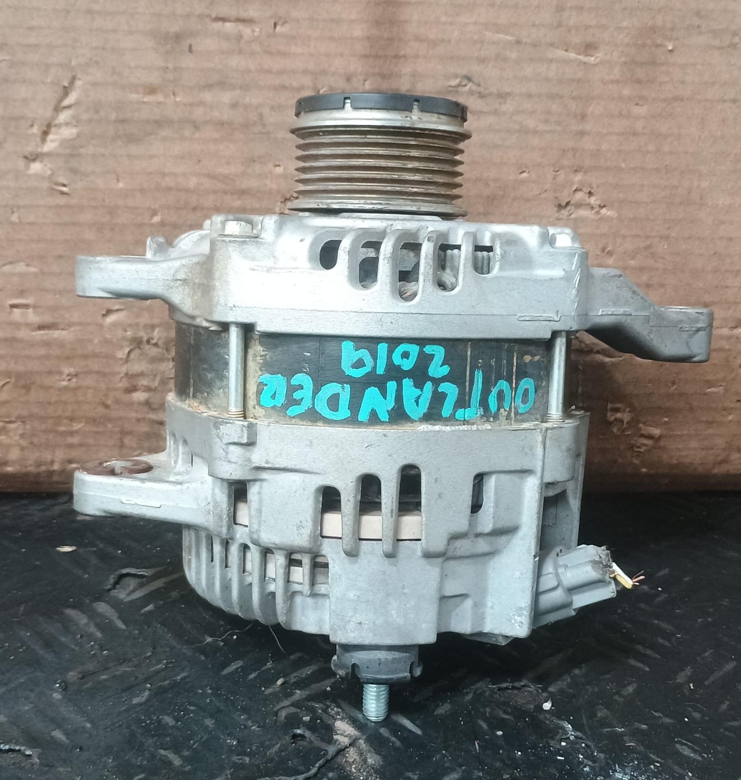 Alternador mitsubishi outlander