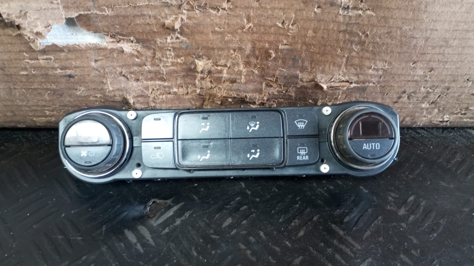 Comando de calefaccion delantero chevrolet colorado