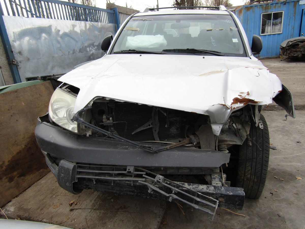 Desarme TOYOTA 4RUNNER 2004