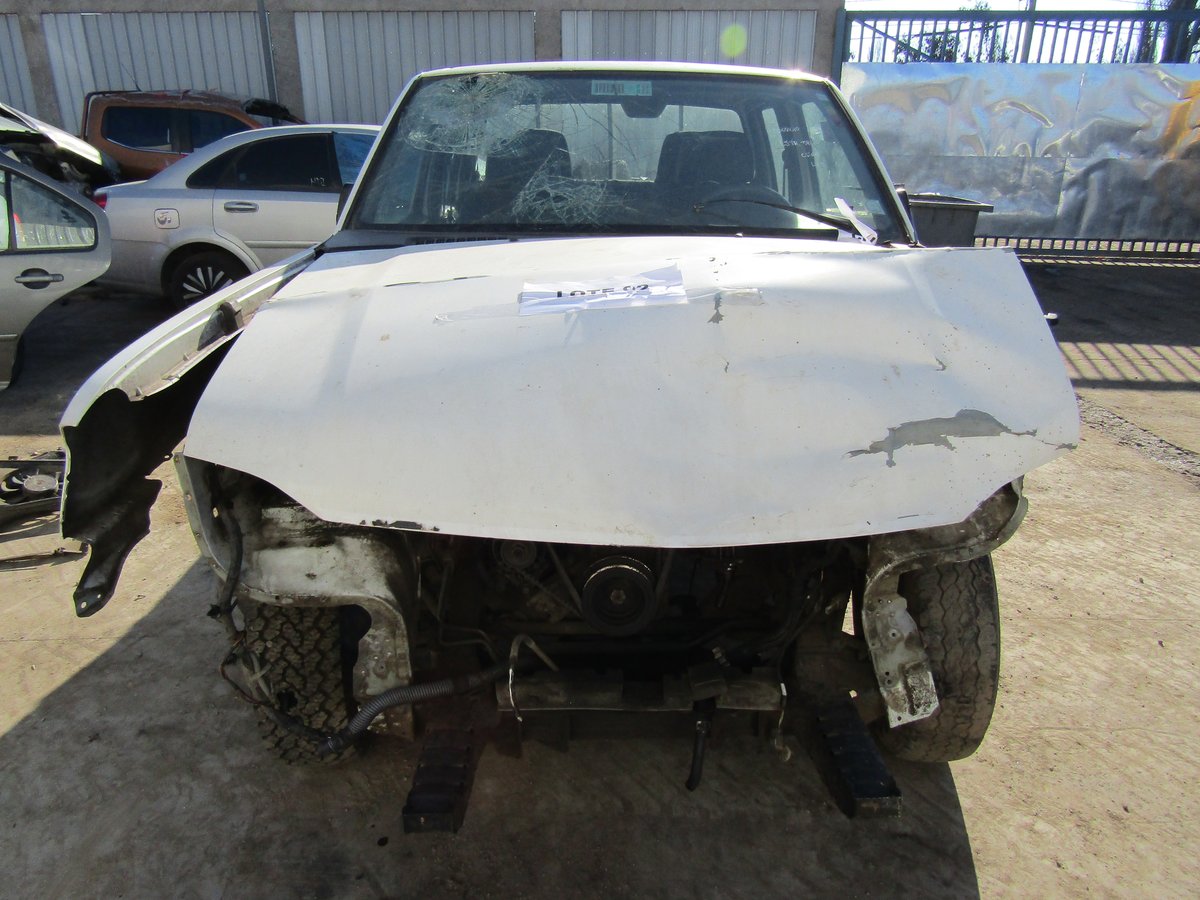 Repuestos Nissan Terrano 2010 2.4 bencinero 4x2 en Desarme