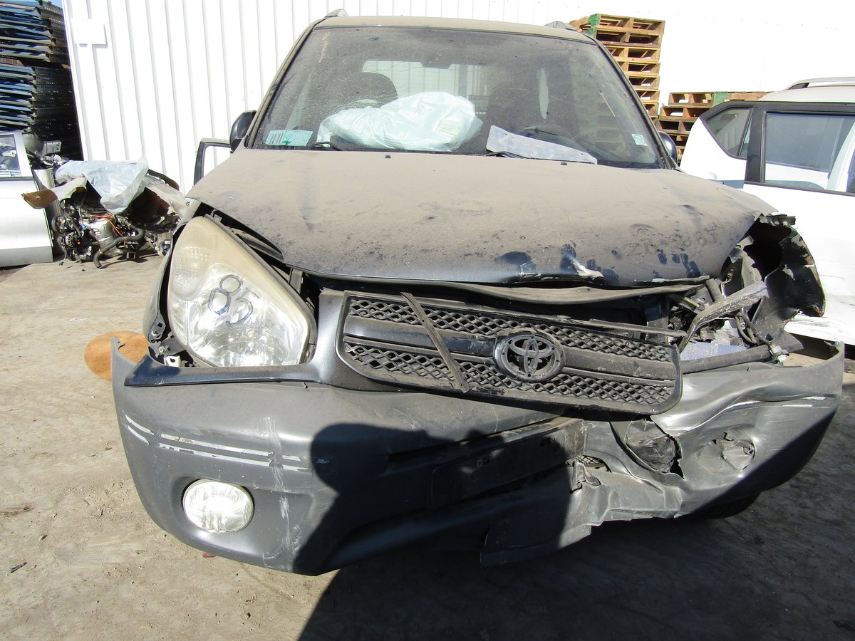 Repuestos Toyota Rav4 2006 1.8 bencinero 4x2 en Desarme