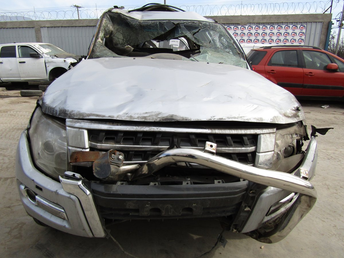 Repuestos Mitsubishi Montero 2017 3.2 diésel 4x4 en Desarme