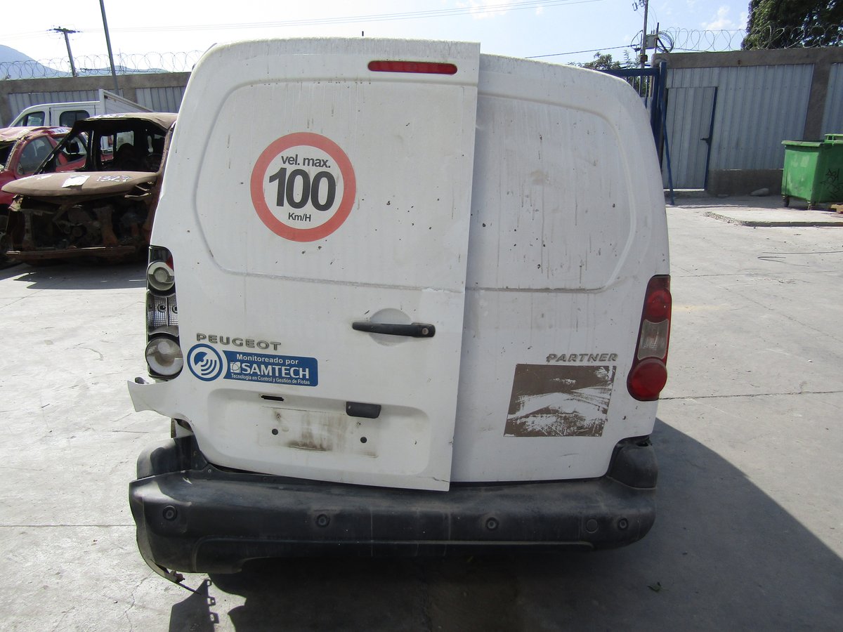 Repuestos Peugeot Partner 2014 1.6 diésel 4x2 en Desarme