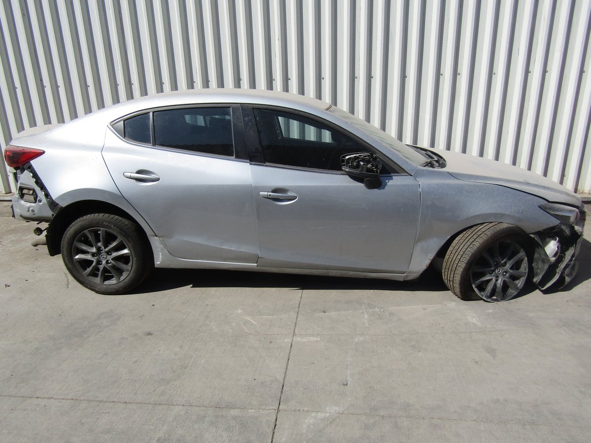 Desarme MAZDA 3 2017