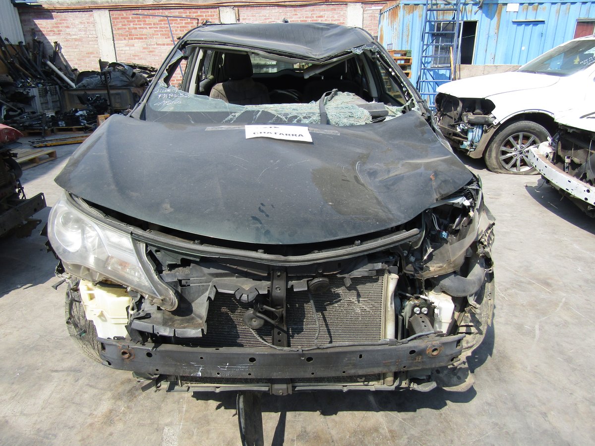Desarme TOYOTA RAV4 2013