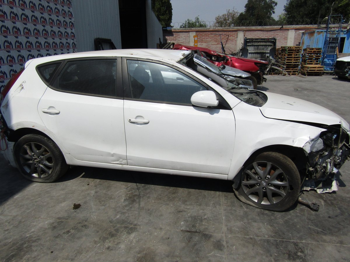 Desarme HYUNDAI I30 2013