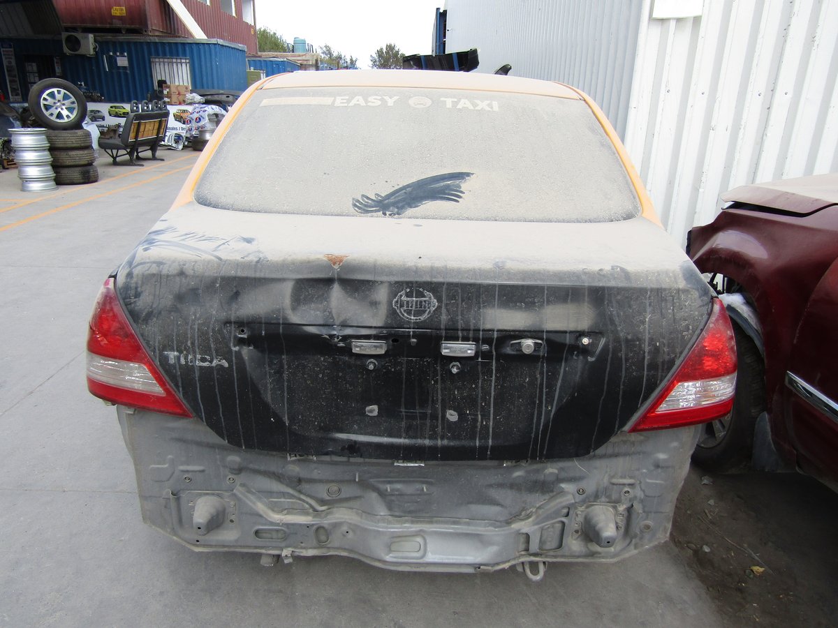 Desarme NISSAN TIIDA 2013