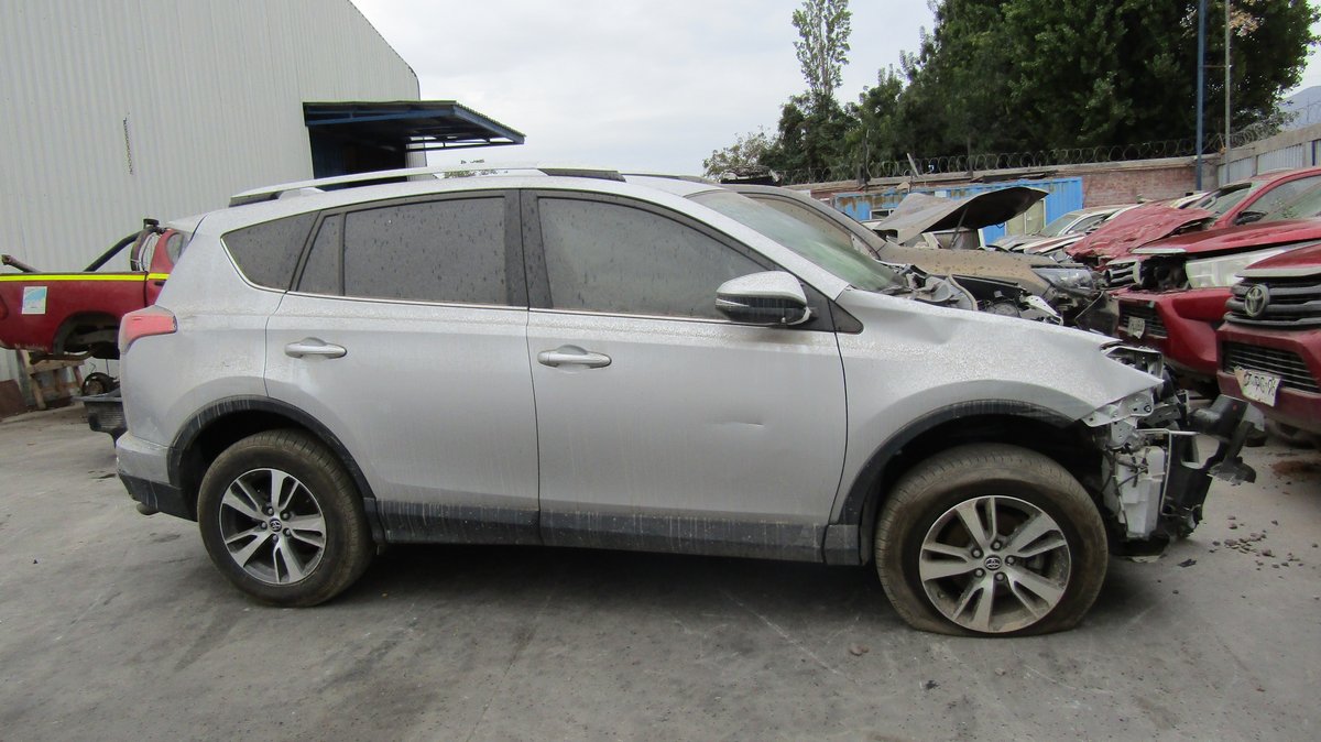 Desarme TOYOTA RAV4 2016