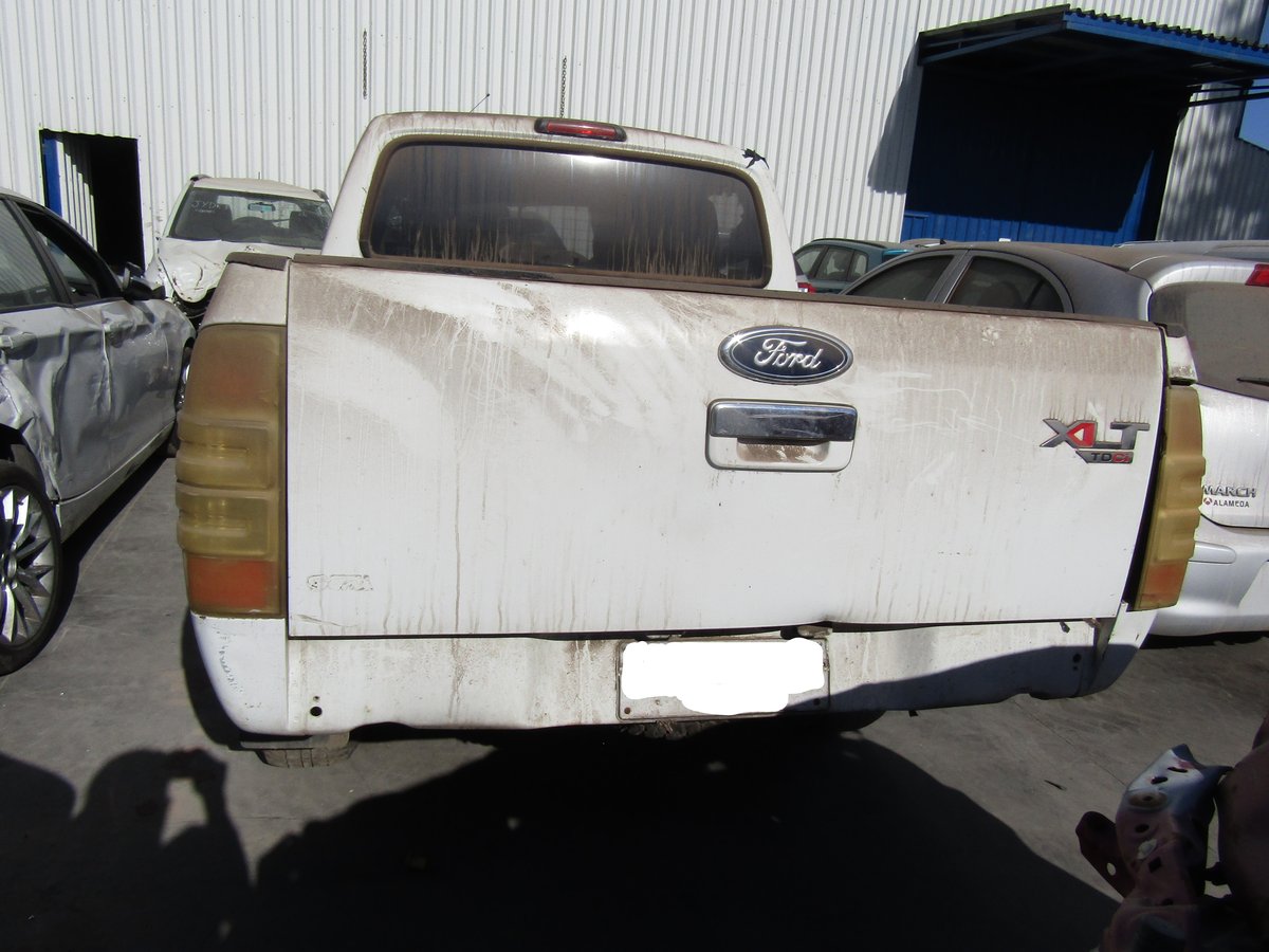 Repuestos Ford Ranger 2012 2.5 diésel 4x2 en Desarme
