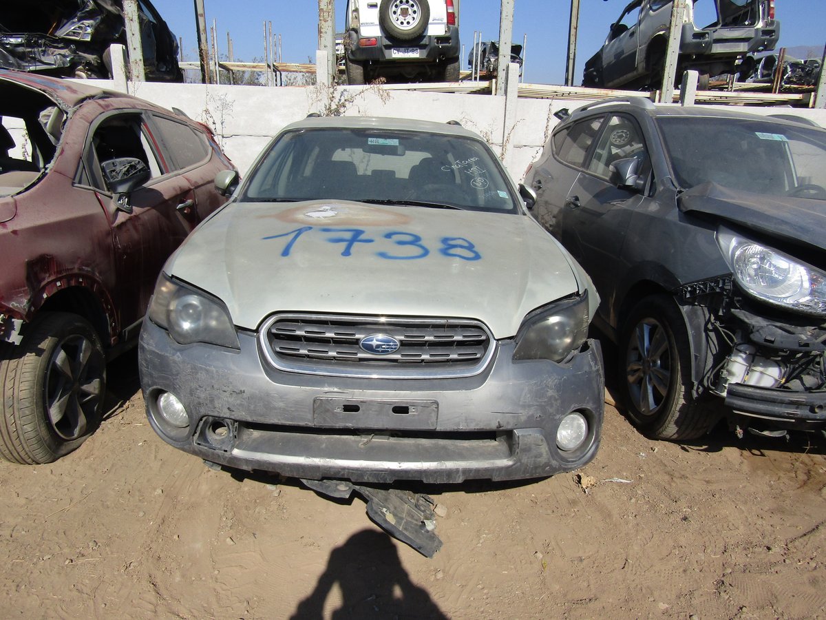 Desarme SUBARU OUTBACK 2004