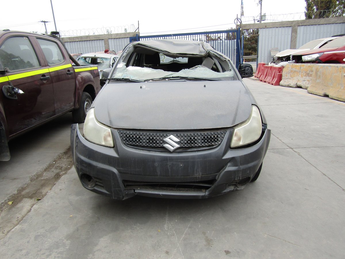 Repuestos Suzuki Sx4 2014 1.6 bencinero 4x2 en Desarme