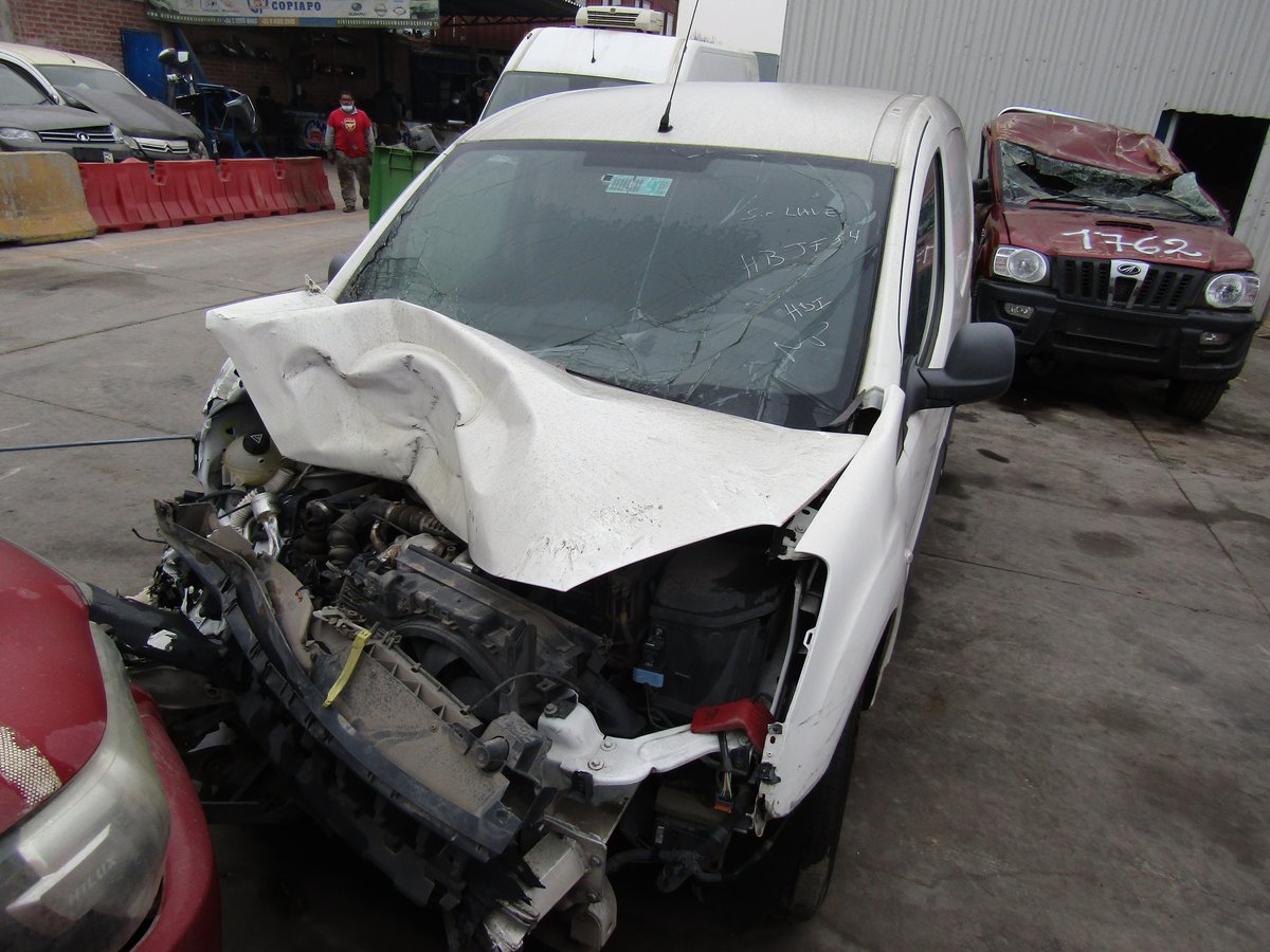 Desarme CITROEN BERLINGO 2015