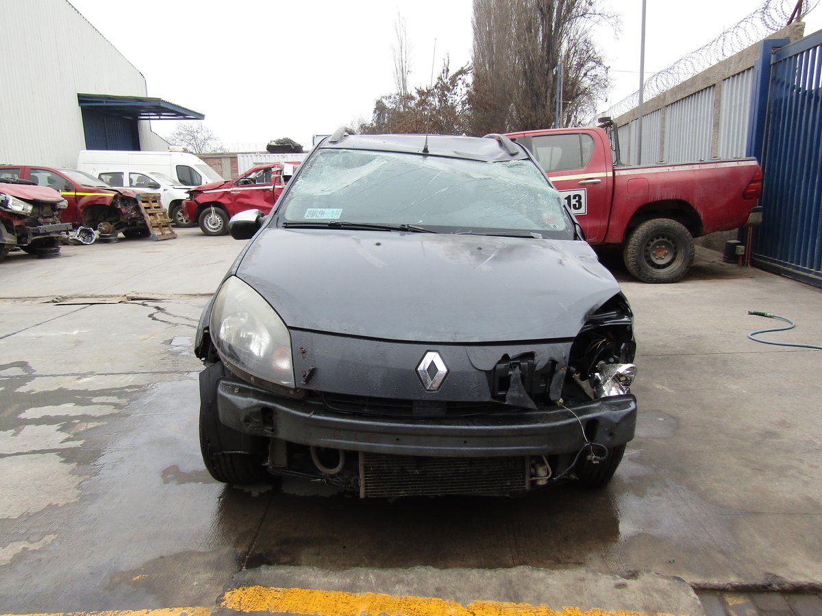 Desarme RENAULT SANDERO 2013