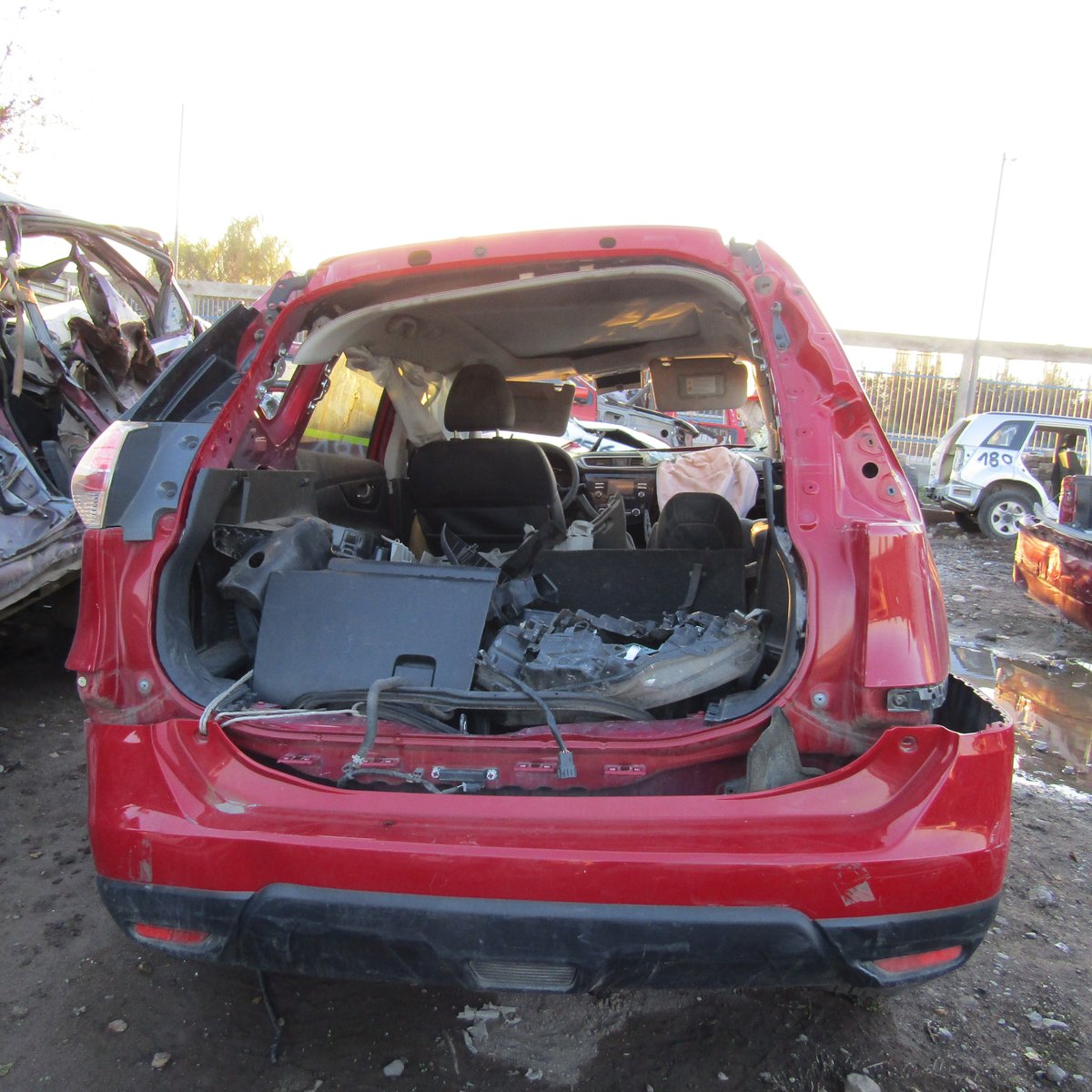 Desarme NISSAN X-TRAIL 2015