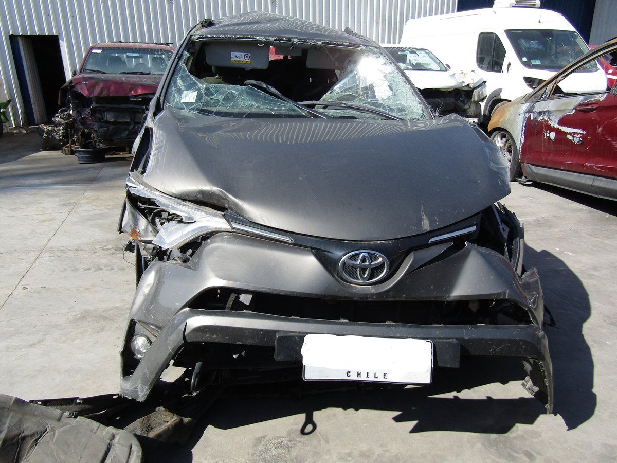 Desarme TOYOTA RAV4 2017