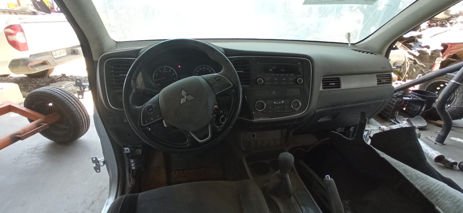 Desarme MITSUBISHI OUTLANDER 2018
