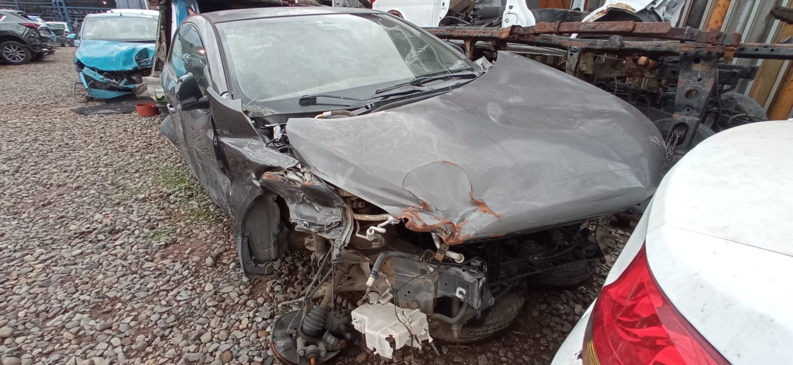 Repuestos Kia Koup 2013 1.6 bencinero 4x2 en Desarme